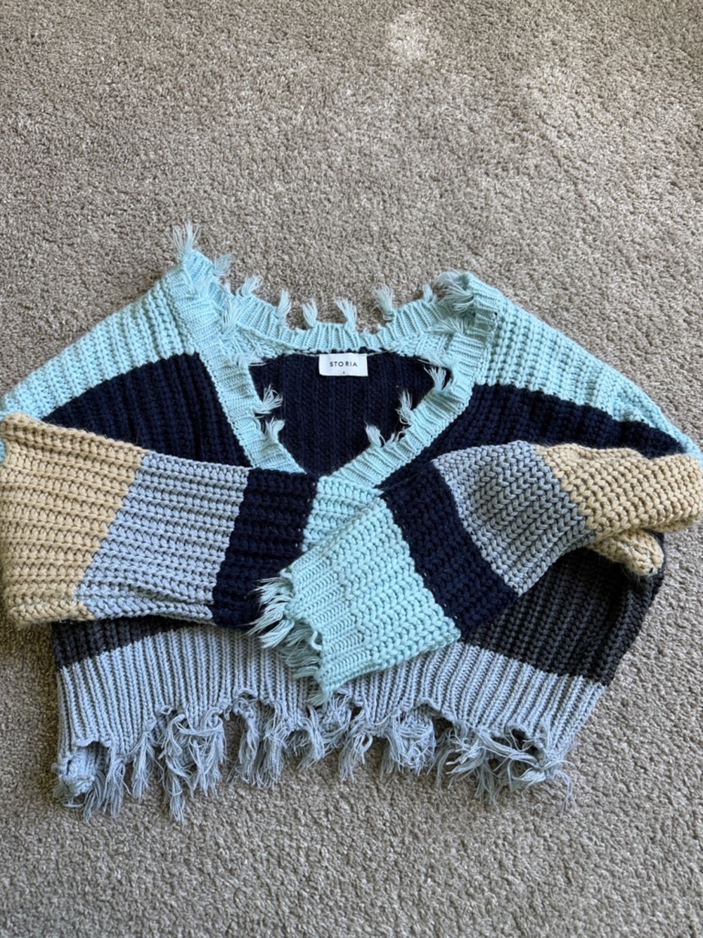 Storia Mint, Navy & Beige Striped Fringe V‑Neck Sweater